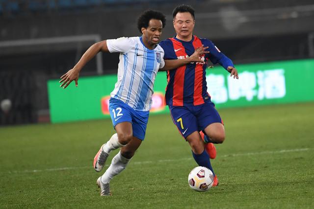 汤普森18分独行侠送爵士3连败 国王轻取开拓者